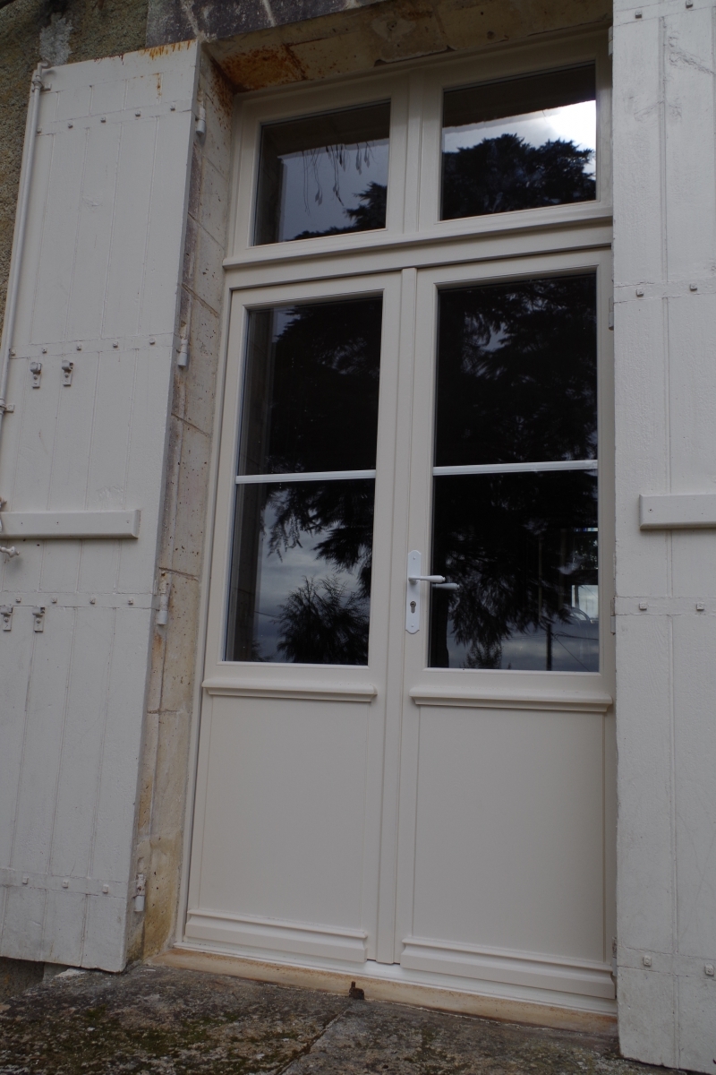 Porte fenêtre et embrasures 4